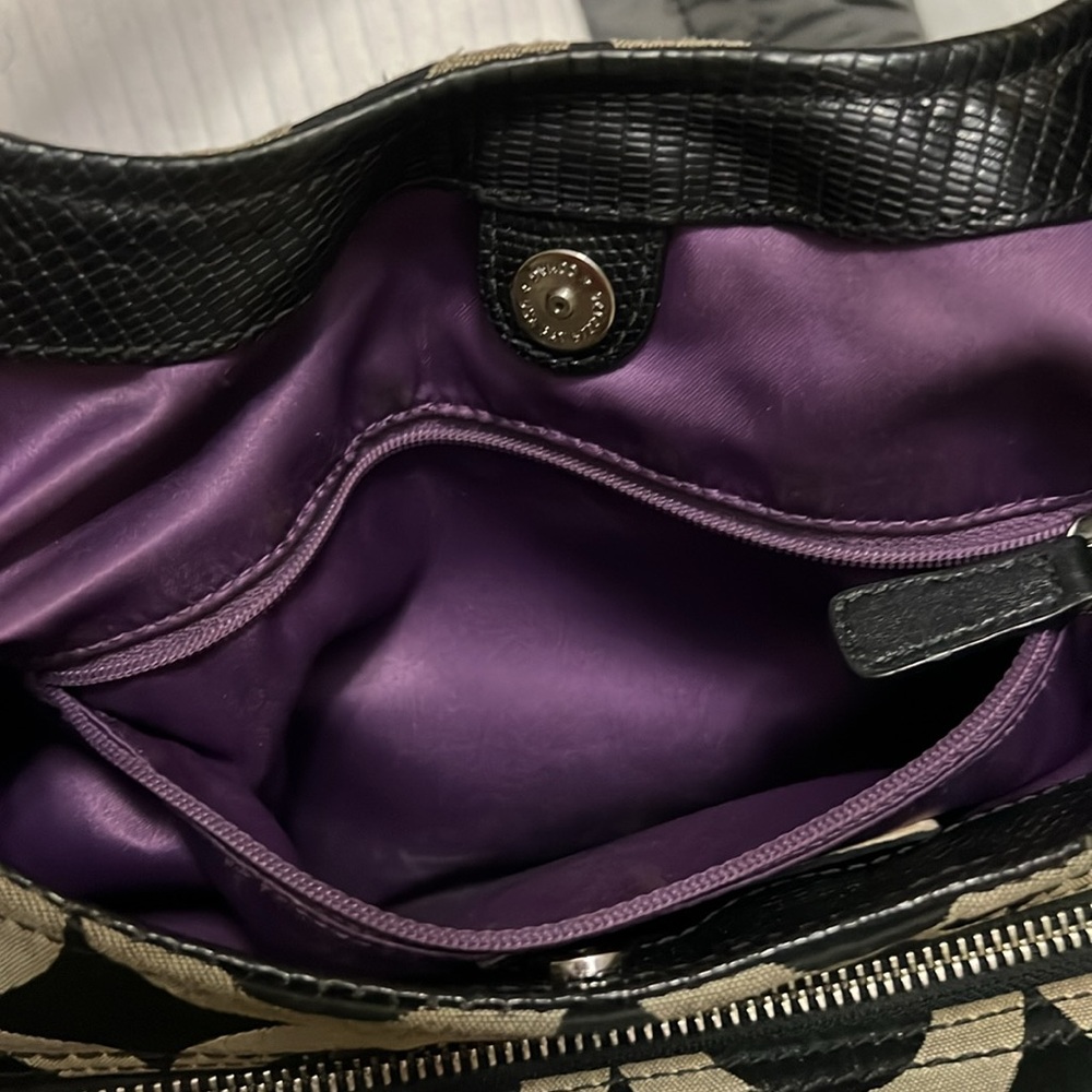 Coach Maggie Madison Signature C’s Shoulder Bag Black Gray, Purple Lining - Picture 14 of 16
